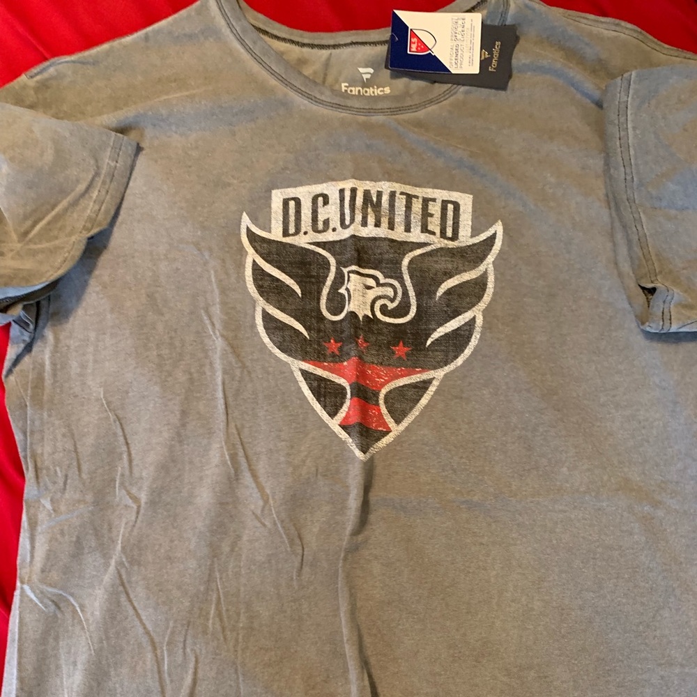 DC United fanatics t-shirt xxl